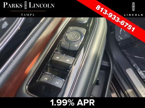 Certified 2022 Lincoln Navigator Reserve AWD/4WD image 17
