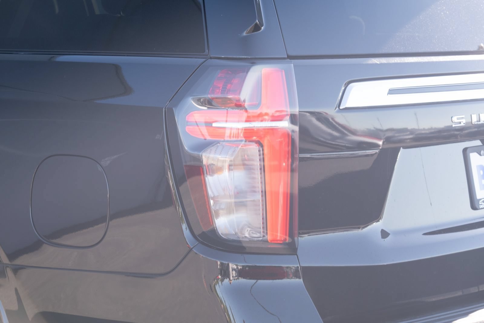 Used 2024 Chevrolet Suburban LS AWD/4WD image 25