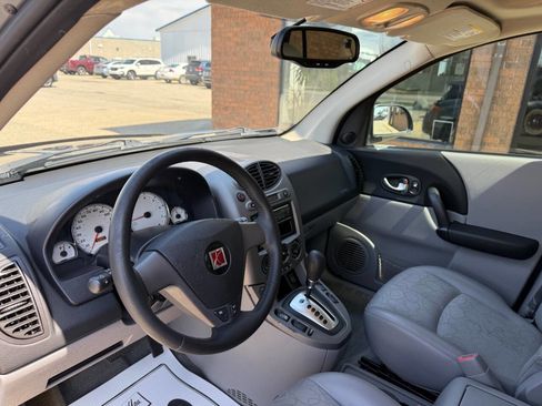 Used 2005 Saturn Vue AWD V6 w/ Comfort Pkg image 10