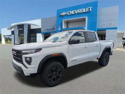 New 2025 GMC Canyon Elevation w/ Convenience Package image 10