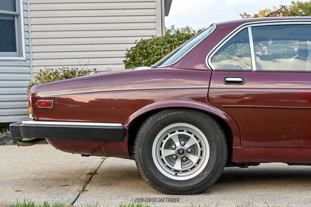 Used 1987 Jaguar XJ6 RWD image 9