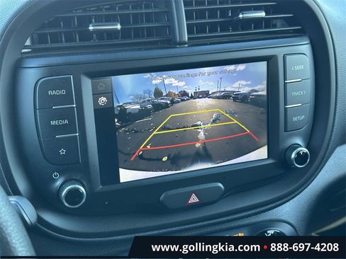 Used 2023 Kia Soul LX w/ LX Technology Package image 23