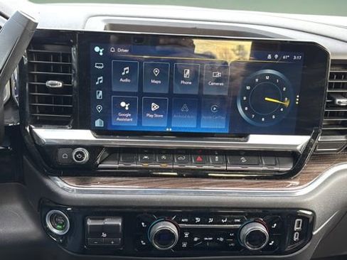 Used 2023 Chevrolet Silverado 1500 RST w/ Z71 Off-Road Package image 16