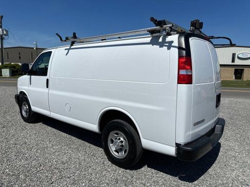 Used 2020 Chevrolet Express 2500 RWD image 12