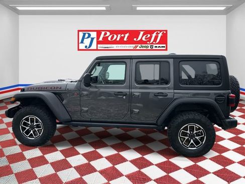 Used 2024 Jeep Wrangler Rubicon image 6