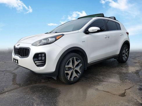Used 2018 Kia Sportage SX image 2