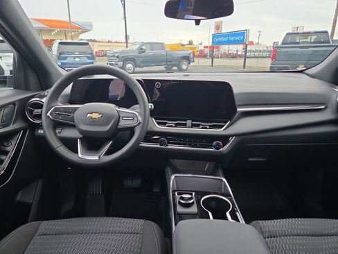 New 2026 Chevrolet Equinox LT image 19