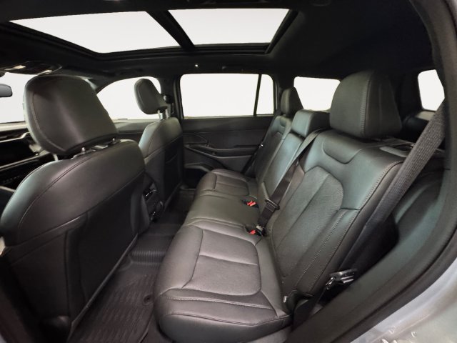 New 2026 Jeep Cherokee Overland AWD/4WD image 26
