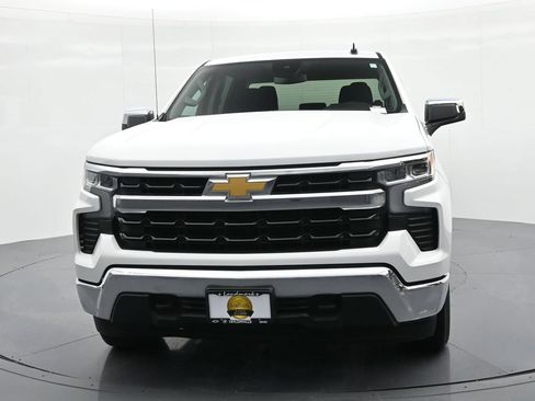 Used 2025 Chevrolet Silverado 1500 LT AWD/4WD image 2