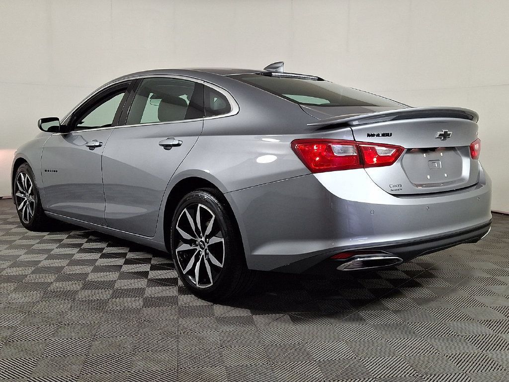 Used 2024 Chevrolet Malibu RS FWD image 7