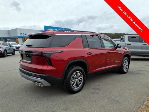 New 2026 Chevrolet Traverse LT w/ Driver Confidence Package image 5