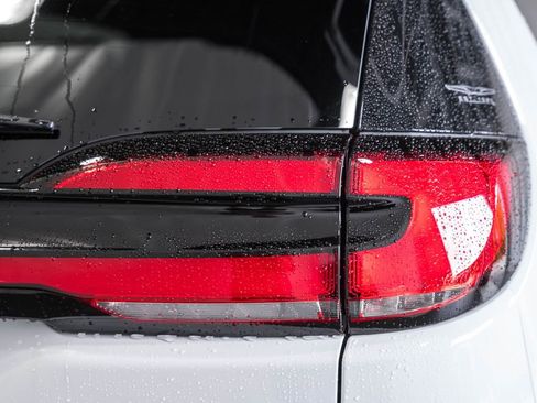 New 2026 Chrysler Pacifica Select image 6