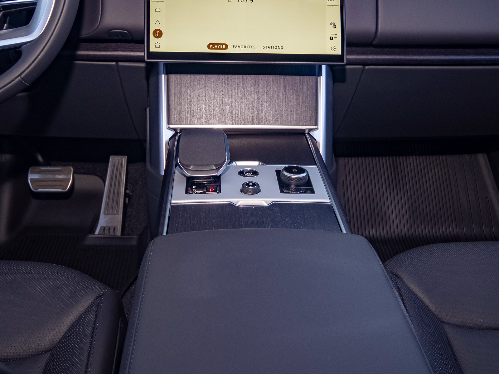 New 2027 Land Rover Range Rover SE AWD/4WD image 25