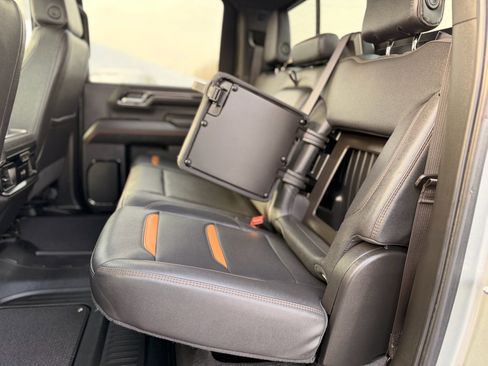 Used 2024 GMC Sierra 2500 AT4 w/ AT4 Premium Plus Package image 30