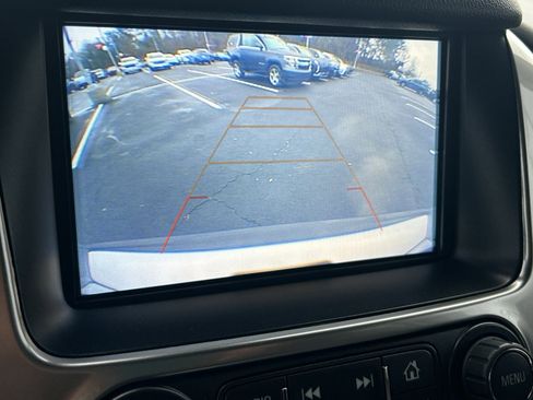 Used 2020 Chevrolet Tahoe LT image 21