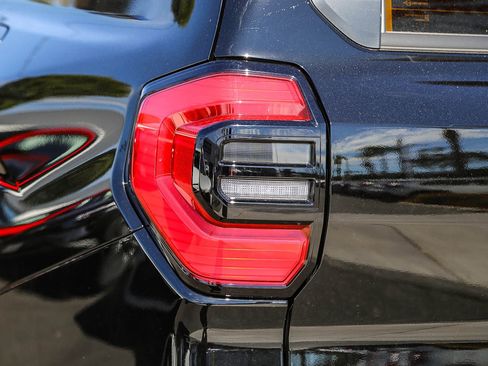 New 2025 Toyota 4Runner TRD Off-Road Premium image 10