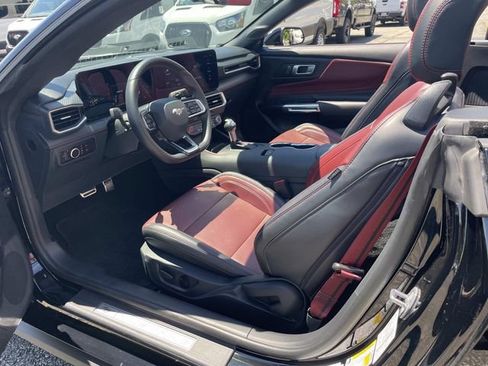 Used 2024 Ford Mustang GT Premium RWD image 23