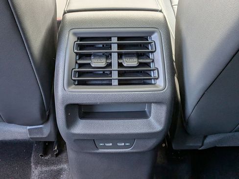 New 2026 Volkswagen Tiguan SE R-Line image 29