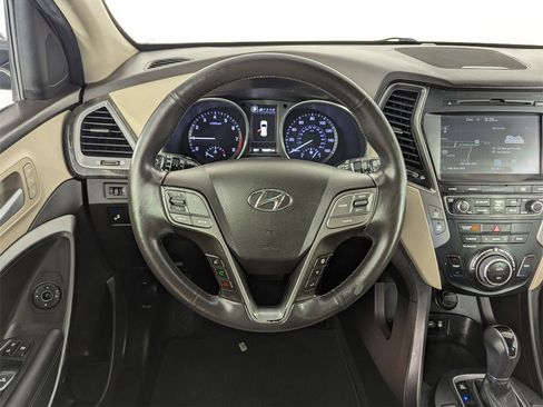 Used 2017 Hyundai Santa Fe Sport w/ 2.4L Tech Package 04 image 17