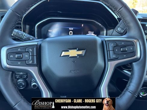 Used 2024 Chevrolet Silverado 1500 LT AWD/4WD image 22