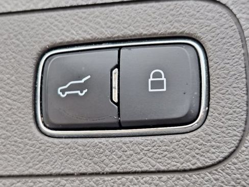Used 2021 Lincoln Aviator Reserve w/ Equipment Group 201A RWD image 14