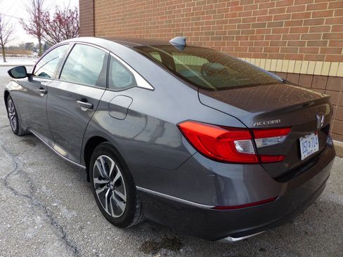 Used 2019 Honda Accord EX image 7