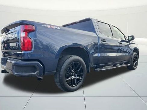 Used 2023 Chevrolet Silverado 1500 Custom w/ LPO, Dark Essentials Package image 5