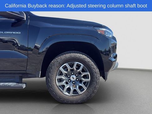 Used 2024 Chevrolet Colorado Z71 w/ Z71 Convenience Package 2 AWD/4WD image 21