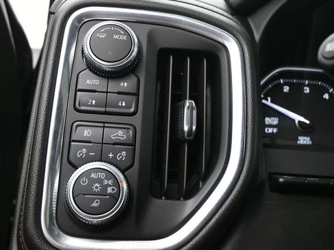 Used 2020 GMC Sierra 1500 AT4 w/ AT4 Premium Package AWD/4WD image 19