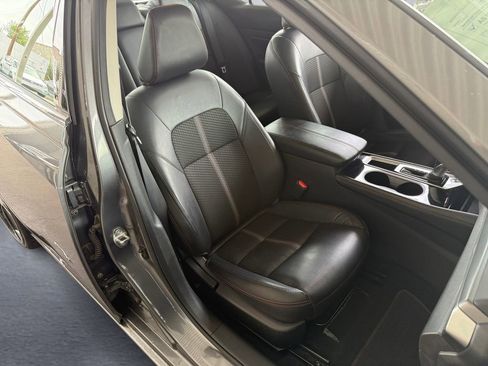 Used 2023 Nissan Altima 2.5 SR image 14