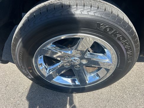 Used 2018 RAM 1500 Express image 9