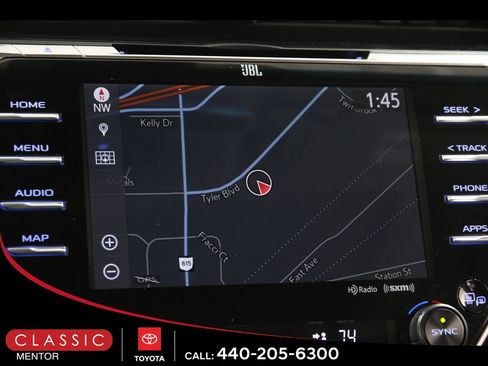 Certified 2018 Toyota Camry XLE image 10