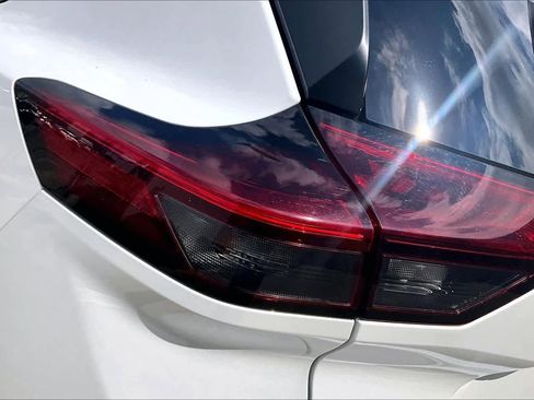 Certified 2024 Nissan Rogue SV image 28