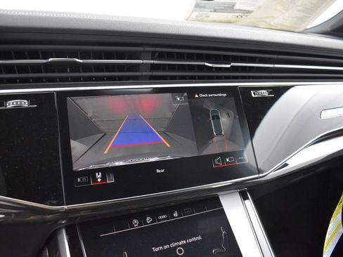New 2026 Audi Q7 2.0T Premium Plus AWD/4WD image 10