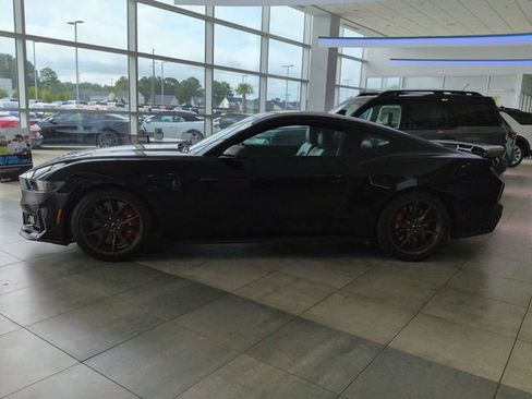 Used 2025 Ford Mustang Dark Horse RWD image 6