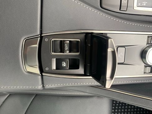 Used 2024 Lexus LC 500 Convertible w/ Touring Package RWD image 19