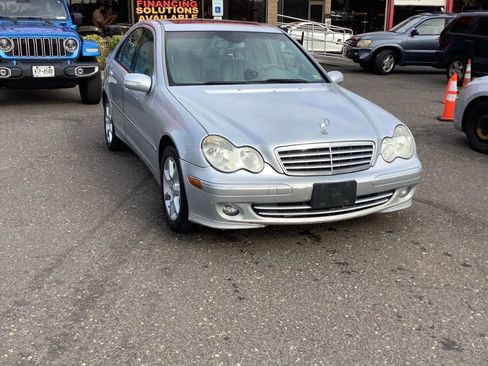 Used 2007 Mercedes-Benz C 280 4MATIC Sedan image 3