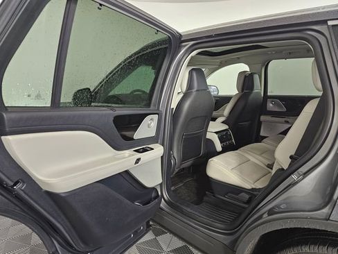 Certified 2025 Lincoln Aviator Reserve w/ Equipment Group 201A AWD/4WD image 18