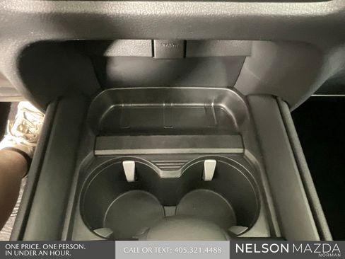 New 2026 MAZDA CX-50 Meridian Edition w/ Weather Package AWD/4WD image 36