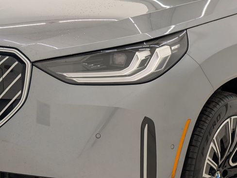 New 2026 BMW X3 xDrive30 w/ Premium Package image 11
