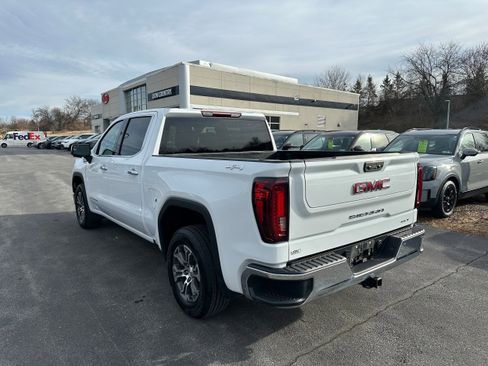 Used 2025 GMC Sierra 1500 SLT image 7