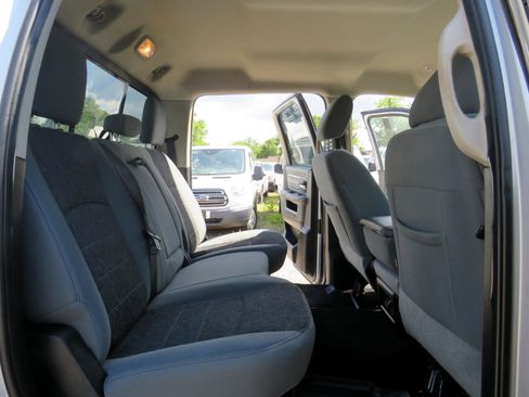 Used 2018 RAM 2500 Big Horn image 21