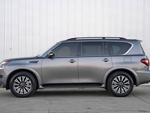 Used 2023 Nissan Armada SL w/ Midnight Edition Package image 8