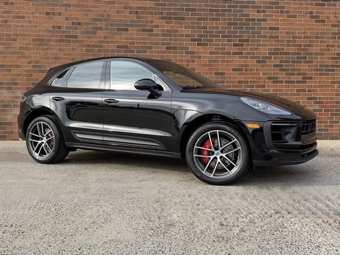New 2026 Porsche Macan S image 9