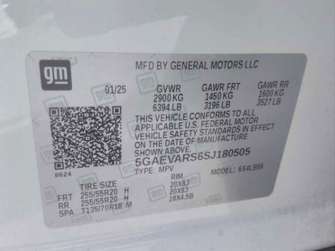 Used 2025 Buick Enclave Preferred AWD/4WD image 12