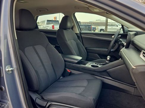 Used 2022 Kia K5 LXS FWD image 19