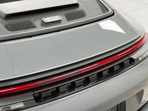 Certified 2026 Porsche 911 GT3 RWD image 32