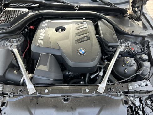 Certified 2024 BMW 530i RWD image 34