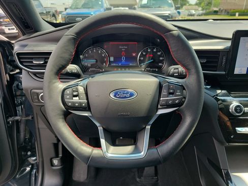 Certified 2024 Ford Explorer ST-Line w/ Class IV Trailer Tow Package AWD/4WD image 23