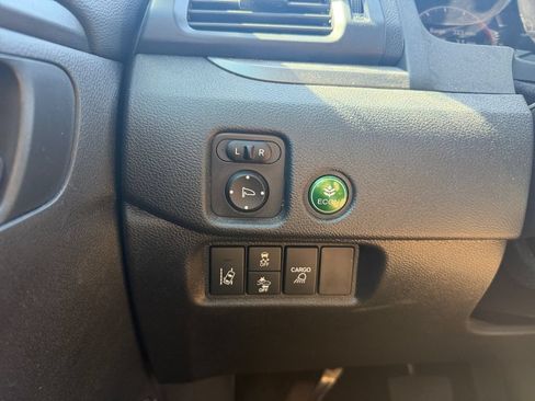 Certified 2025 Honda Ridgeline Sport image 17